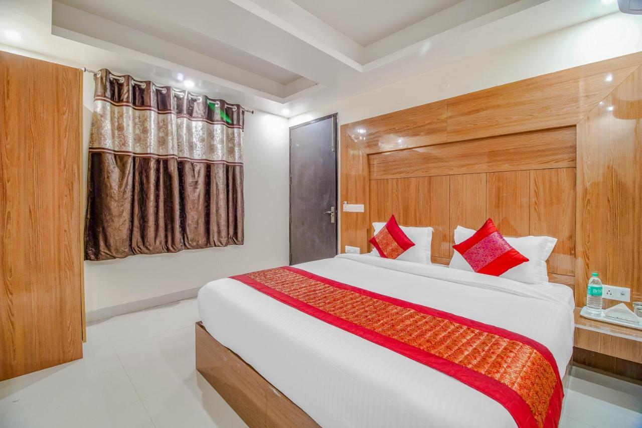 Hotel Classic Paradise Új-Delhi Kültér fotó